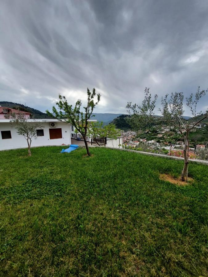 Guest House Gorani Берат Экстерьер фото