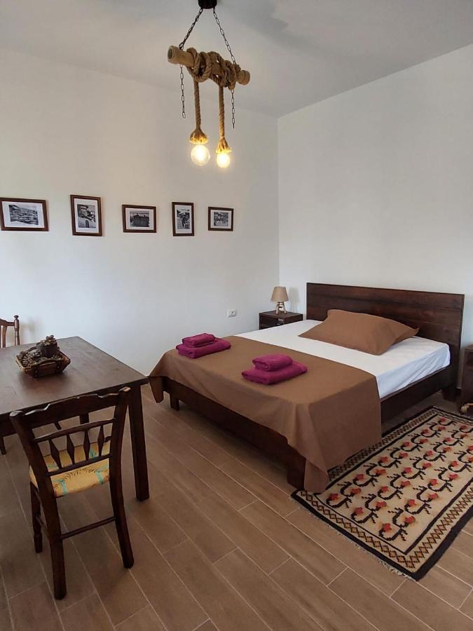 Guest House Gorani Берат Экстерьер фото
